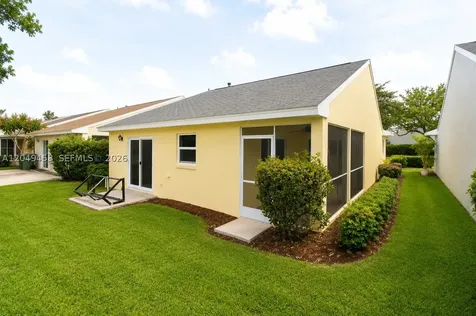 687 SE 22nd Drive Homestead FL 33033