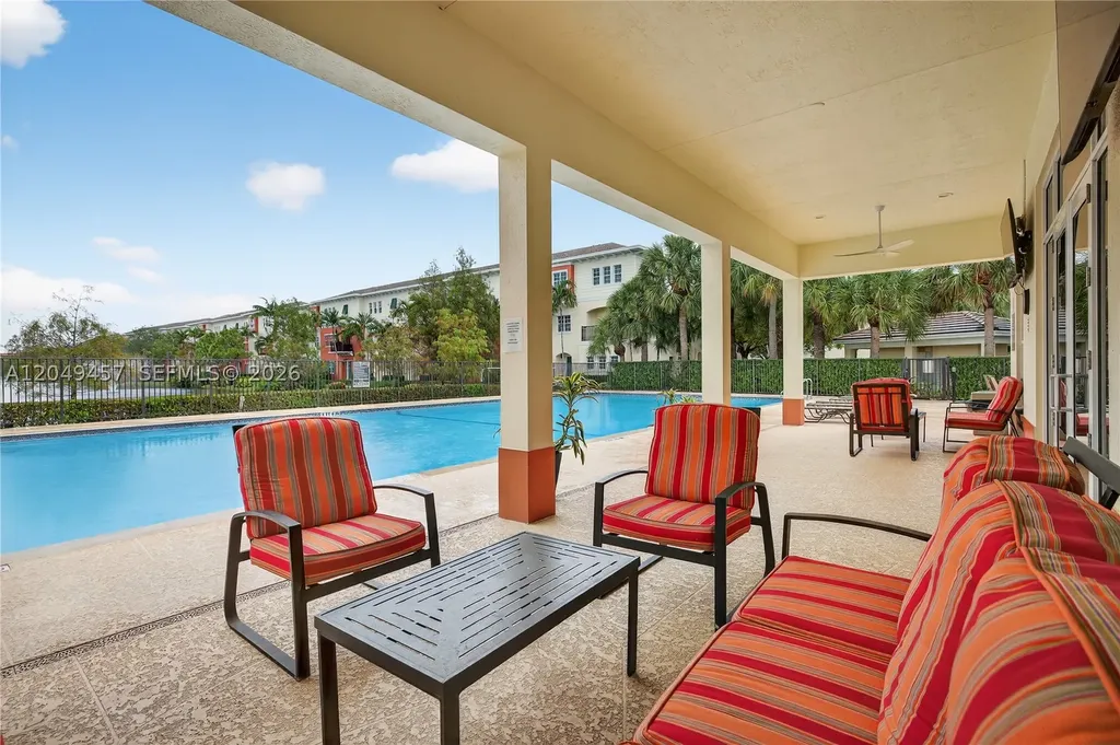 704 SW 1st Avenue Pompano Beach FL 33060