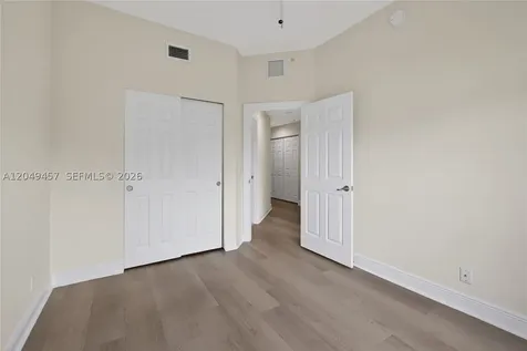 704 SW 1st Avenue Pompano Beach FL 33060