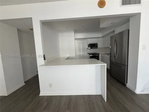 1420 Brickell Bay Drive Miami FL 33131