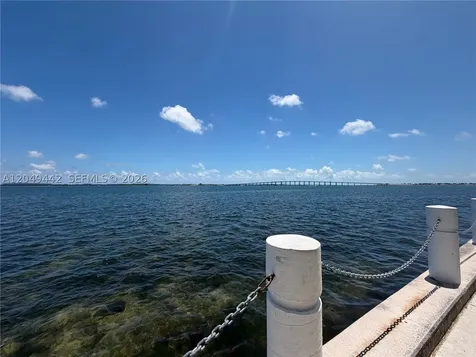 1420 Brickell Bay Drive Miami FL 33131