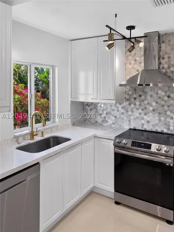 525 NE 63rd Street Miami FL 33138