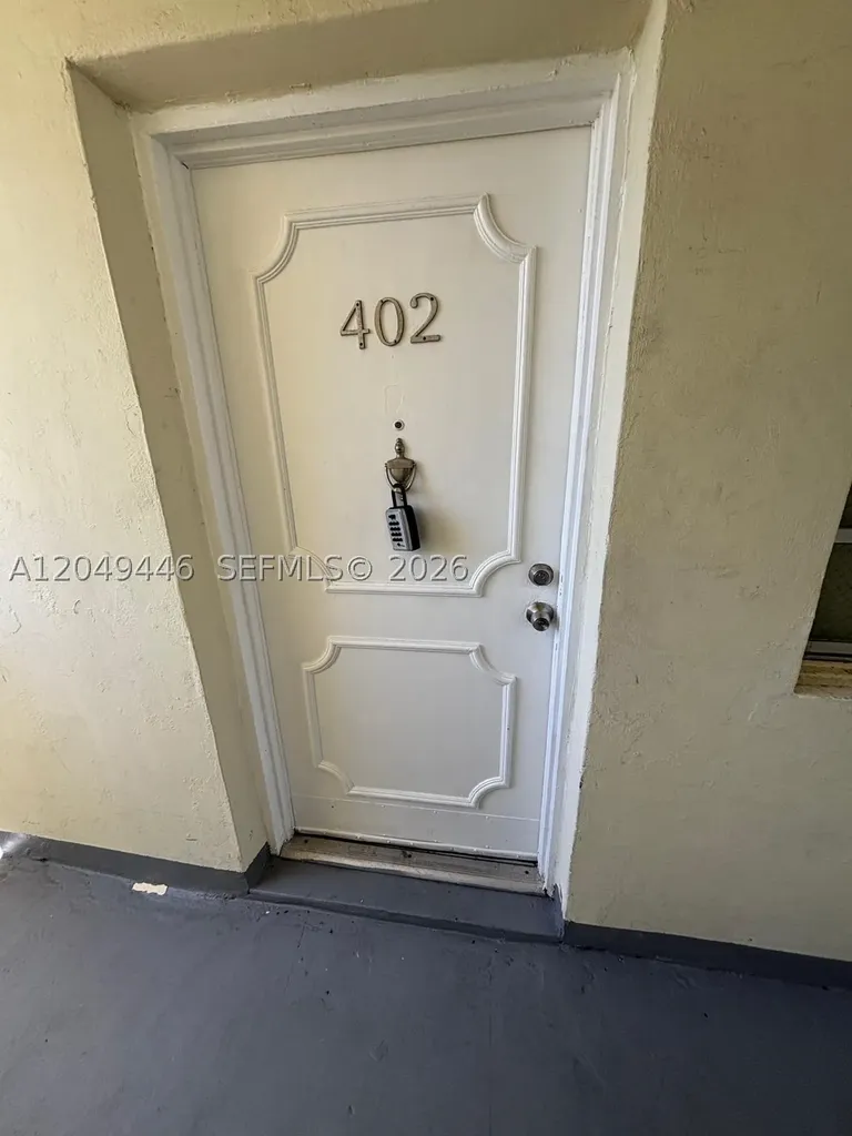 3050 S Dixie Highway Miami FL 33133