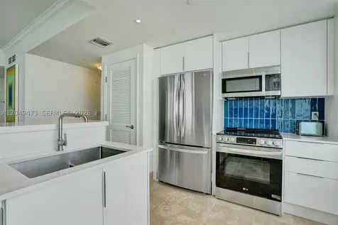 4401 Collins Avenue Miami Beach FL 33140
