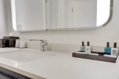 4401 Collins Avenue Miami Beach FL 33140