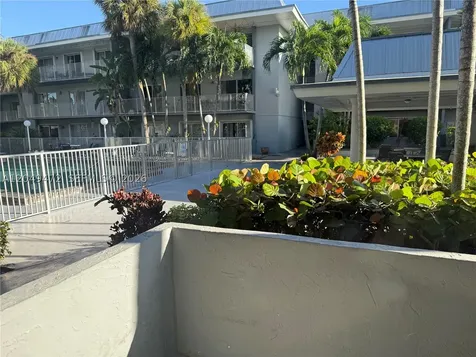 7403 SW 82nd Street Miami FL 33143