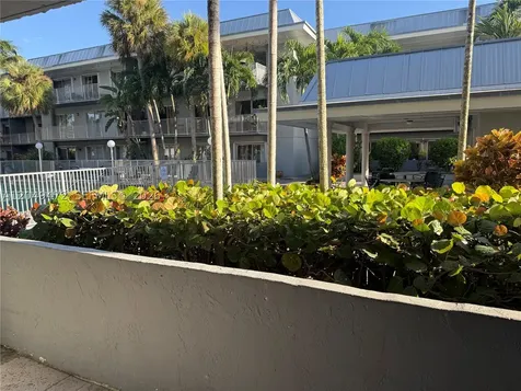 7403 SW 82nd Street Miami FL 33143