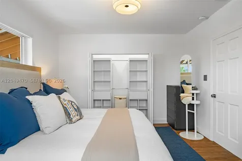 642 86th Street Miami Beach FL 33141