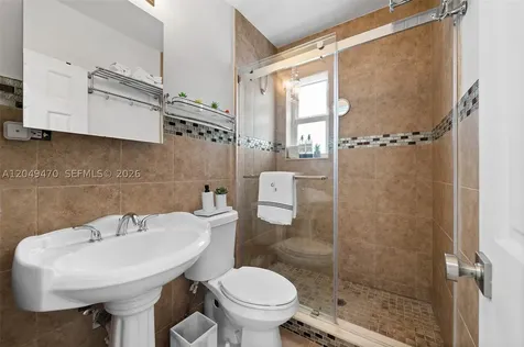 642 86th Street Miami Beach FL 33141