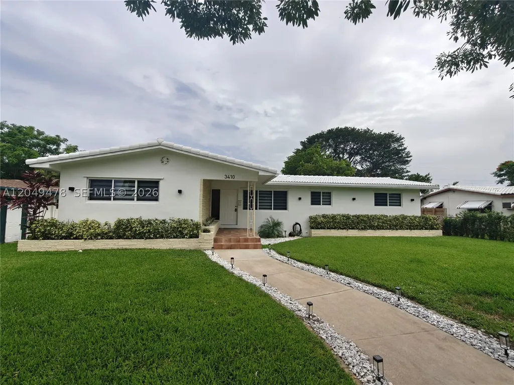 3410 Cleveland Street Hollywood FL 33021