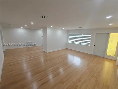 3410 Cleveland Street Hollywood FL 33021
