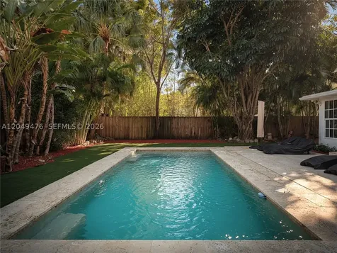 5835 La Gorce Drive Miami Beach FL 33140