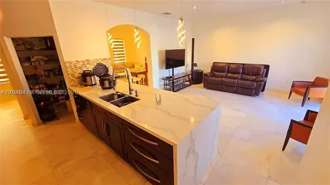 2105 NE 40th Avenue Homestead FL 33033