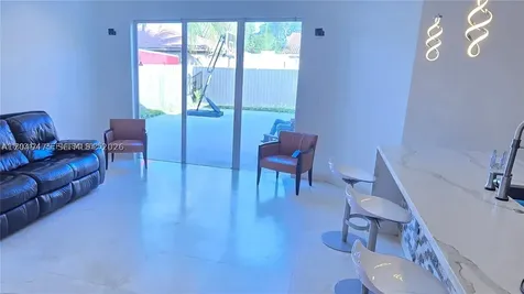 2105 NE 40th Avenue Homestead FL 33033