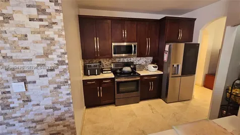 2105 NE 40th Avenue Homestead FL 33033