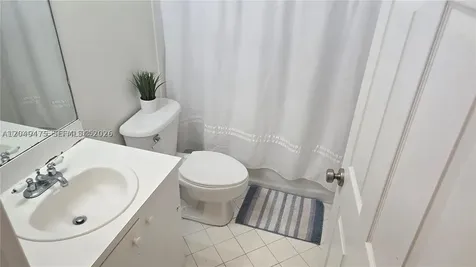 2105 NE 40th Avenue Homestead FL 33033
