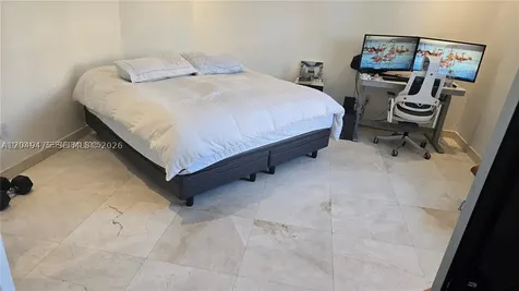 2105 NE 40th Avenue Homestead FL 33033