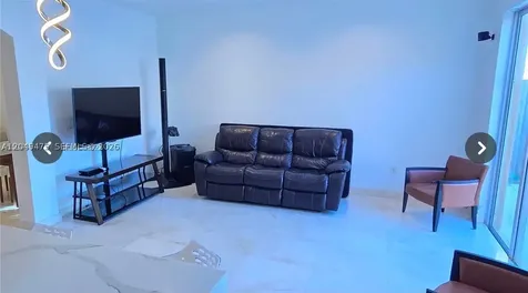 2105 NE 40th Avenue Homestead FL 33033