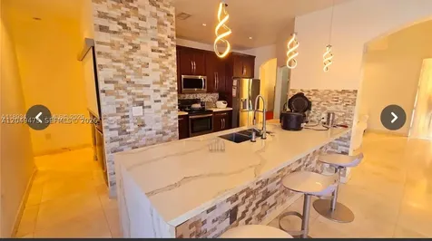 2105 NE 40th Avenue Homestead FL 33033