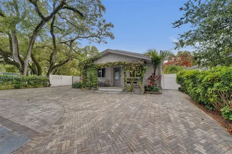 4541 SW 26th Terrace Dania Beach FL 33312