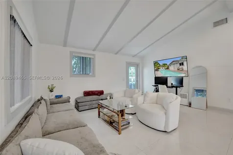 4541 SW 26th Terrace Dania Beach FL 33312