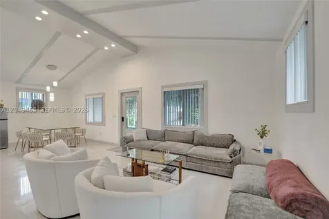 4541 SW 26th Terrace Dania Beach FL 33312