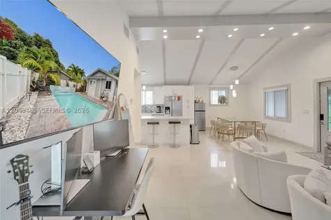 4541 SW 26th Terrace Dania Beach FL 33312