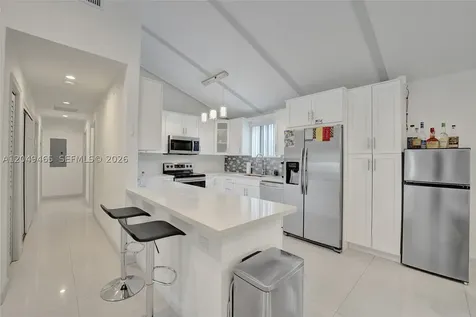 4541 SW 26th Terrace Dania Beach FL 33312