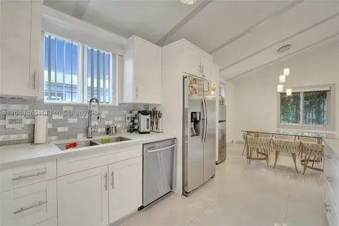 4541 SW 26th Terrace Dania Beach FL 33312