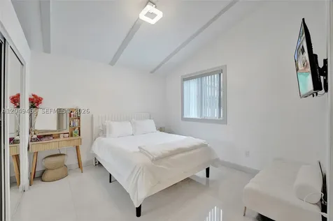 4541 SW 26th Terrace Dania Beach FL 33312