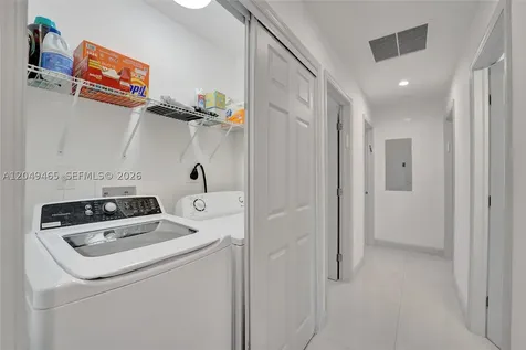 4541 SW 26th Terrace Dania Beach FL 33312