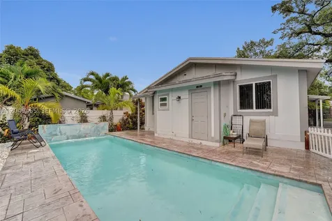 4541 SW 26th Terrace Dania Beach FL 33312
