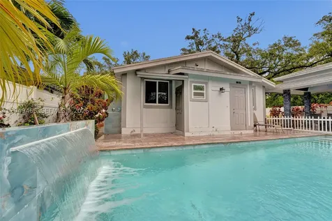 4541 SW 26th Terrace Dania Beach FL 33312