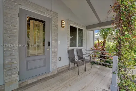 4541 SW 26th Terrace Dania Beach FL 33312