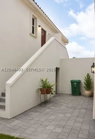 17024 SW 95th Terrace Miami FL 33196