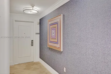 4401 Collins Avenue Miami Beach FL 33140