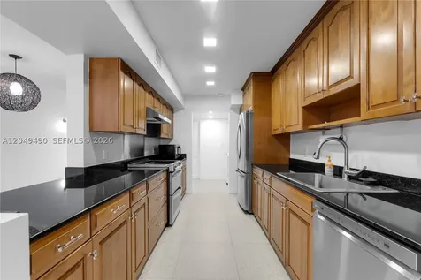 8054 SW 86th Terrace Miami FL 33143
