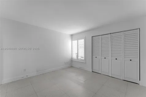 8054 SW 86th Terrace Miami FL 33143