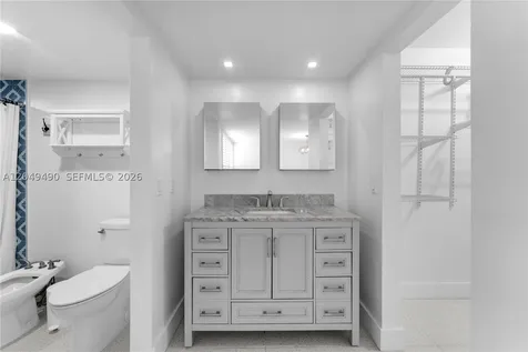 8054 SW 86th Terrace Miami FL 33143