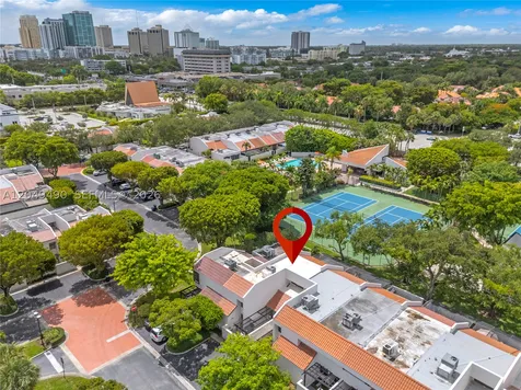 8054 SW 86th Terrace Miami FL 33143