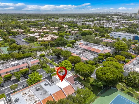 8054 SW 86th Terrace Miami FL 33143