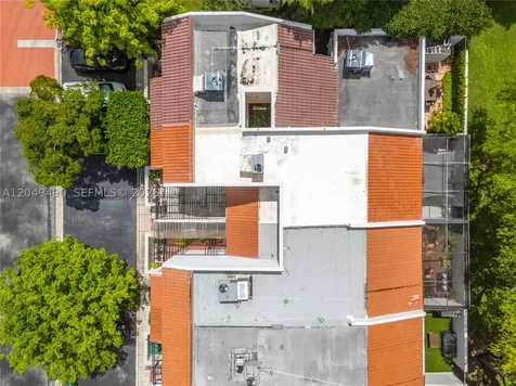 8054 SW 86th Terrace Miami FL 33143
