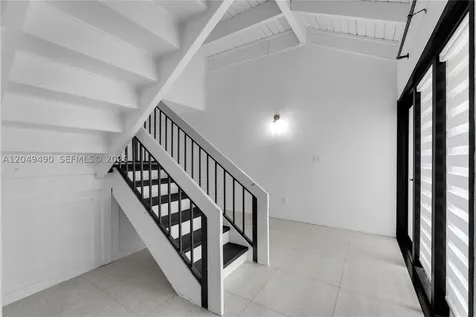 8054 SW 86th Terrace Miami FL 33143