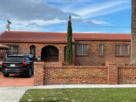 291 W 59th Street Hialeah FL 33012