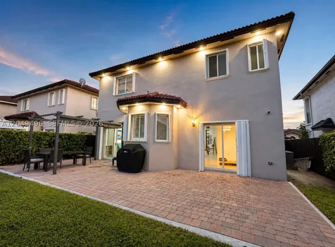 15441 SW 11th Terrace Miami FL 33194