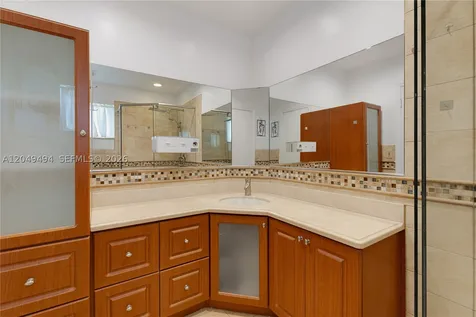 8020 SW 198th Street Cutler Bay FL 33189