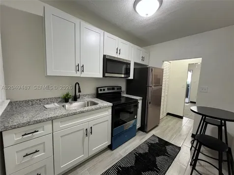140 NW 13th Street Miami FL 33136