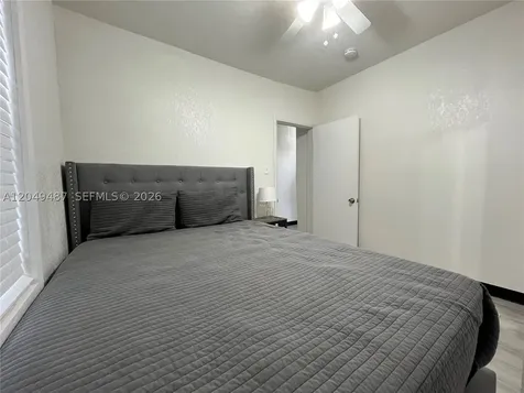 140 NW 13th Street Miami FL 33136