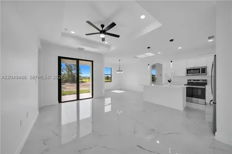 800 Pine Avenue Lehigh Acres FL 33972