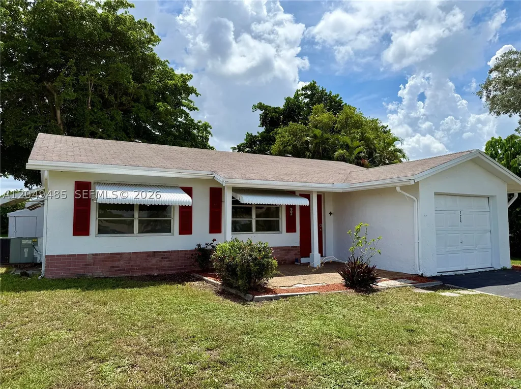7008 NW 89th Avenue Tamarac FL 33321